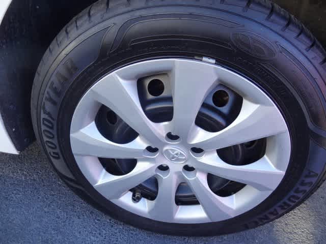 Thumbnail: 2021 Toyota Corolla - 12