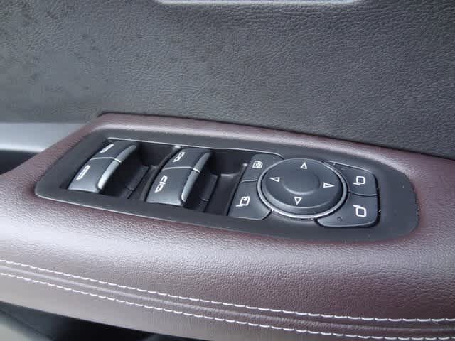 Thumbnail: 2021 Cadillac XT6 - 21