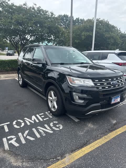 Thumbnail: 2017 Ford Explorer - 2