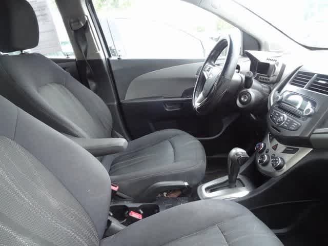 Thumbnail: 2014 Chevrolet Sonic - 6