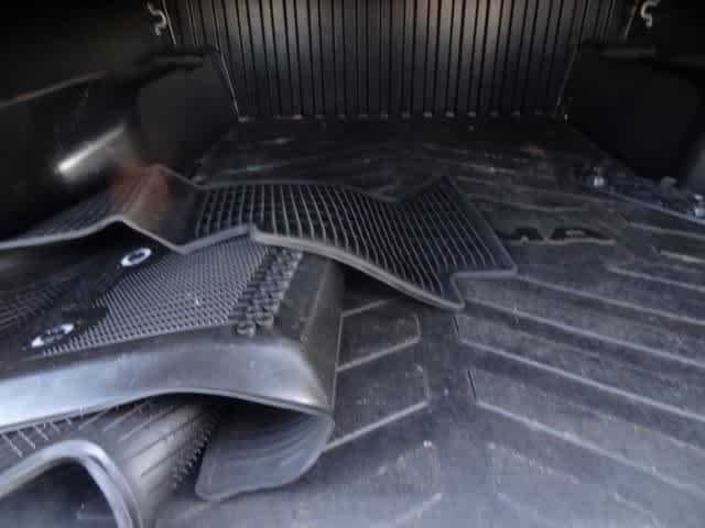 Thumbnail: 2022 Toyota Tacoma - 21