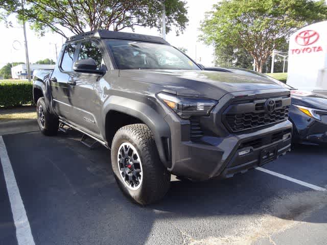 Thumbnail: 2024 Toyota Tacoma - 3