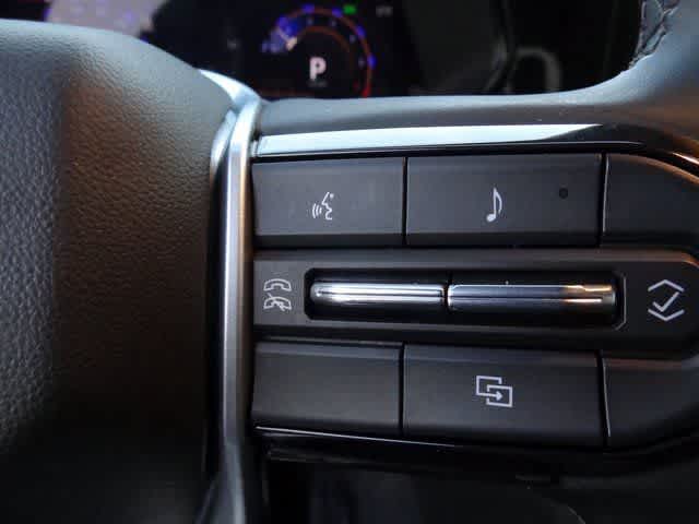 Thumbnail: 2024 Chevrolet Colorado - 17