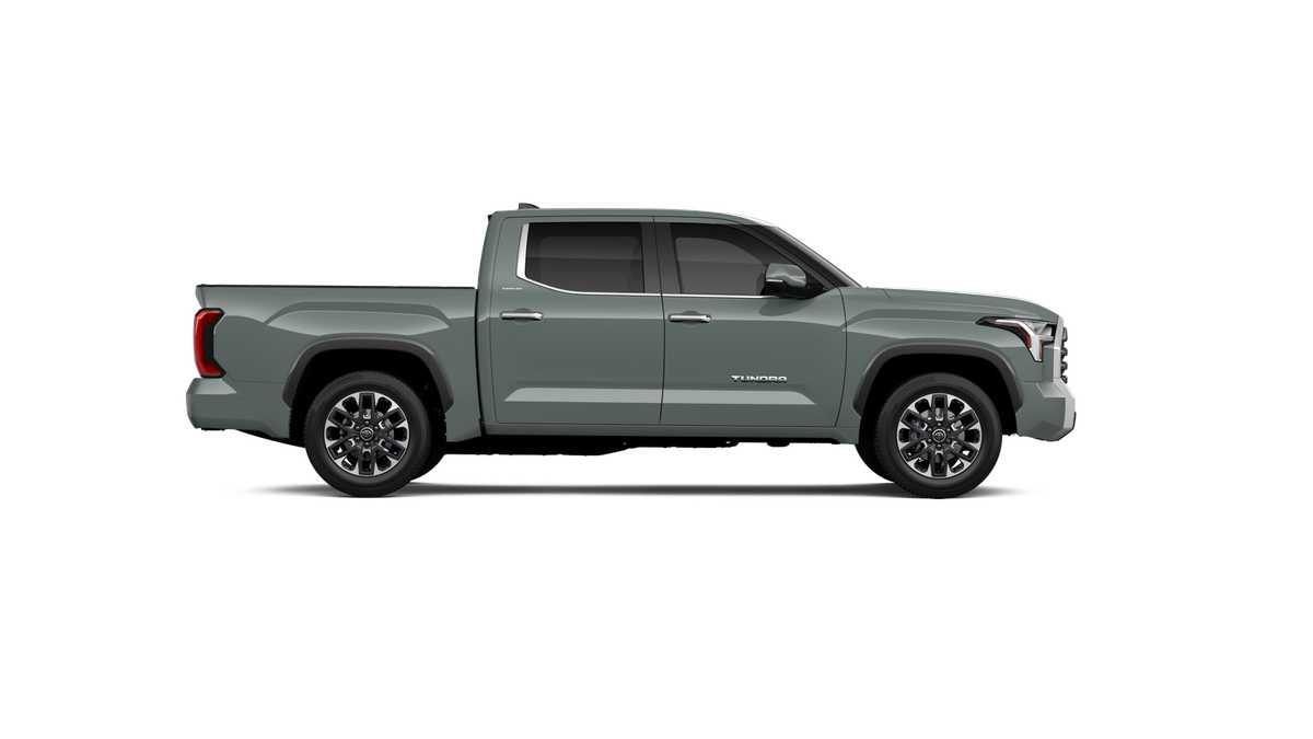 Thumbnail: 2025 Toyota Tundra - 12