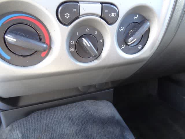 Thumbnail: 2012 Chevrolet Colorado - 13