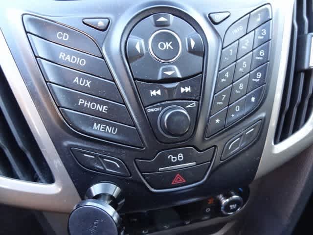 Thumbnail: 2012 Ford Focus - 11
