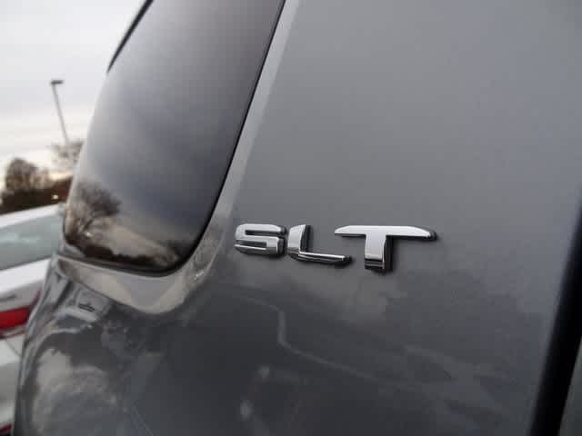 Thumbnail: 2023 GMC Acadia - 16