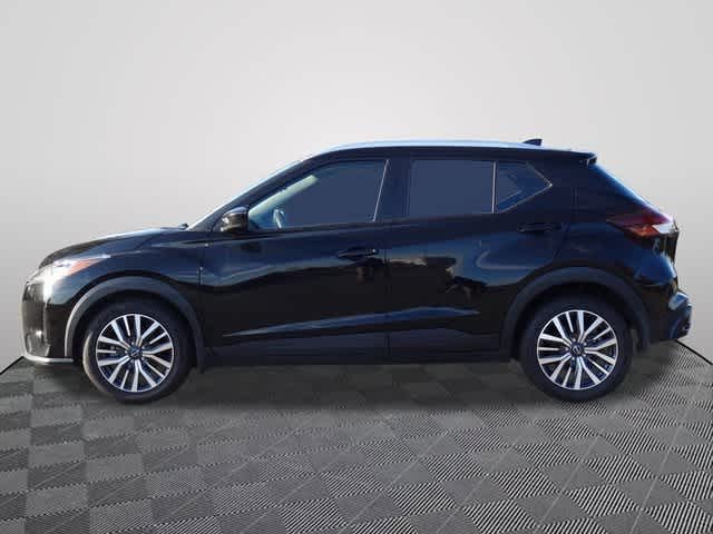 Thumbnail: 2023 Nissan Kicks - 2