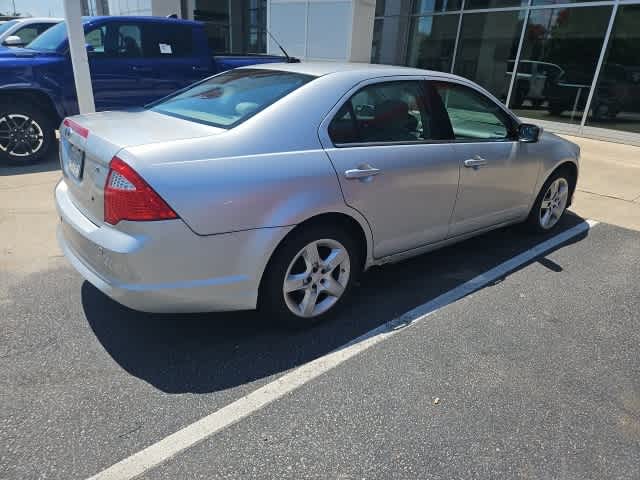 Thumbnail: 2011 Ford Fusion - 5