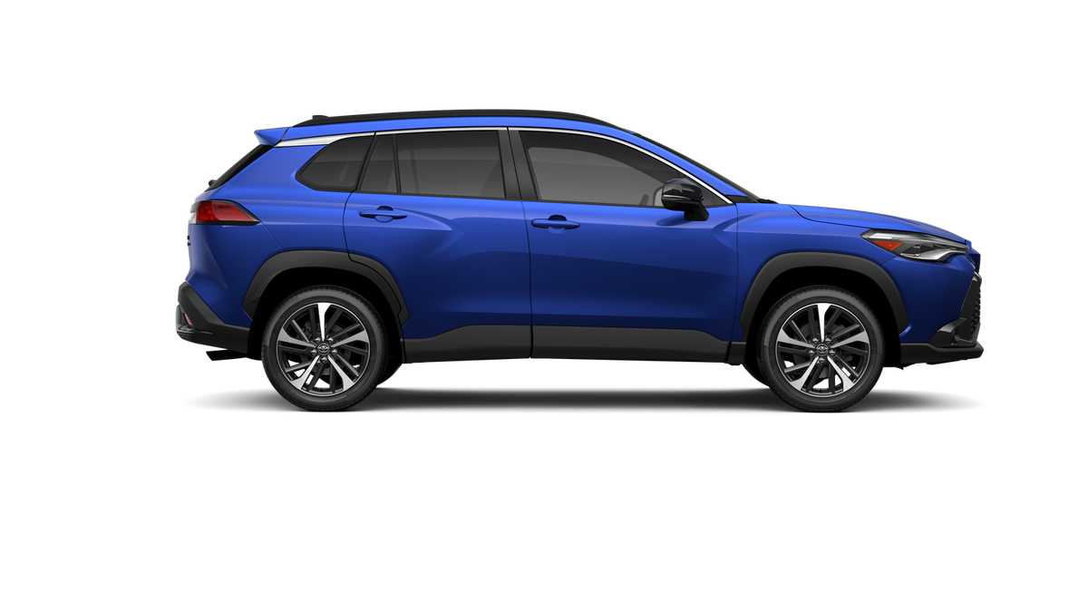 Thumbnail: 2025 Toyota Corolla Cross - 12