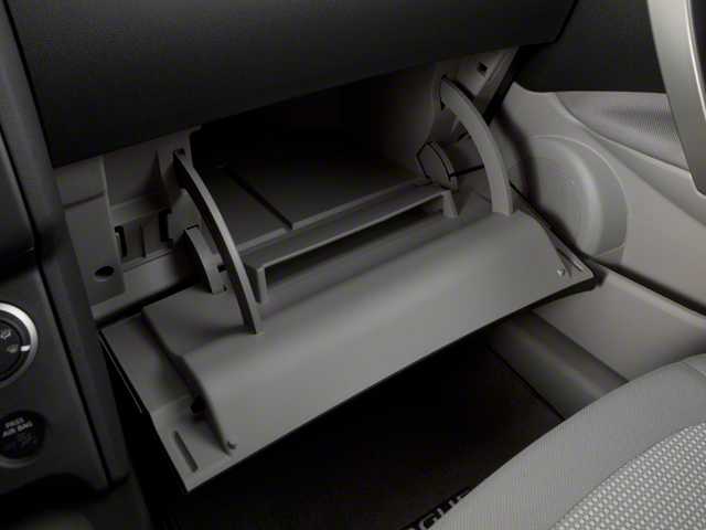 Thumbnail: 2012 Nissan Rogue - 11