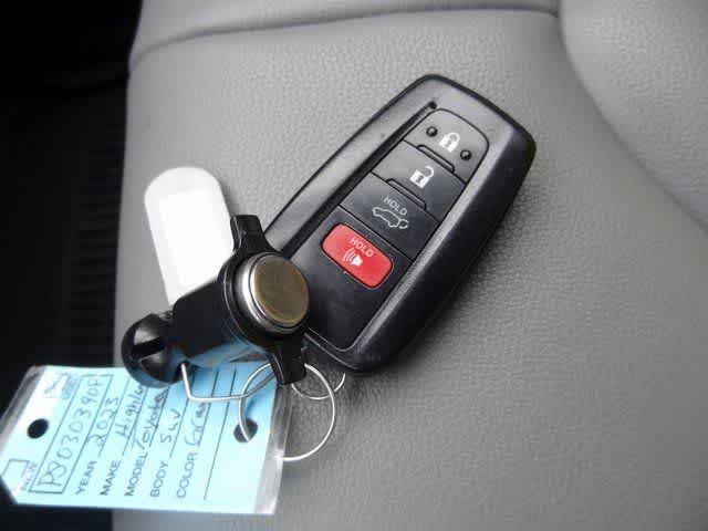 Thumbnail: 2023 Toyota Highlander - 38