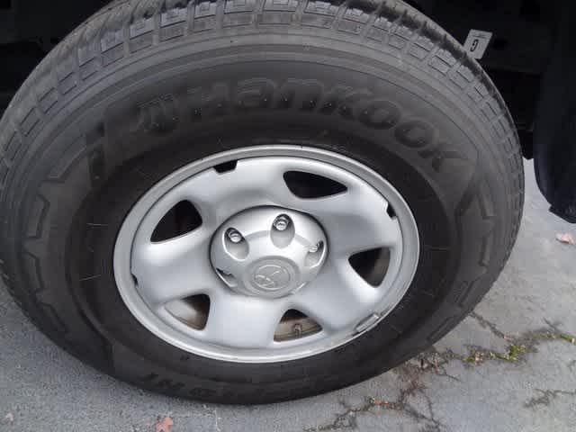 Thumbnail: 2023 Toyota Tacoma - 20