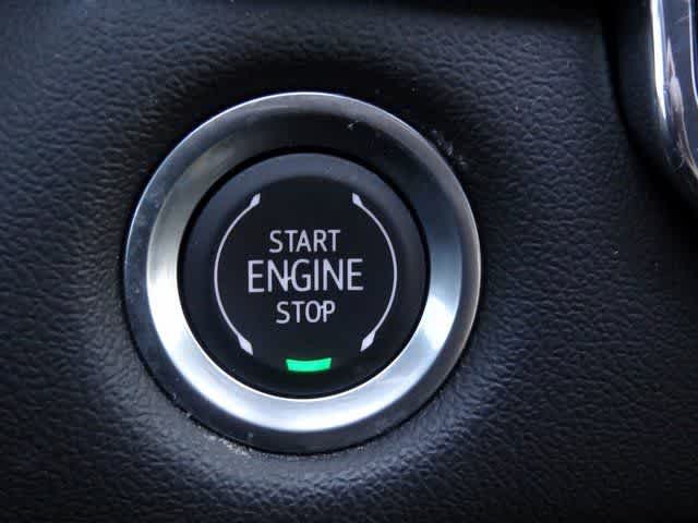 Thumbnail: 2024 Chevrolet Colorado - 20