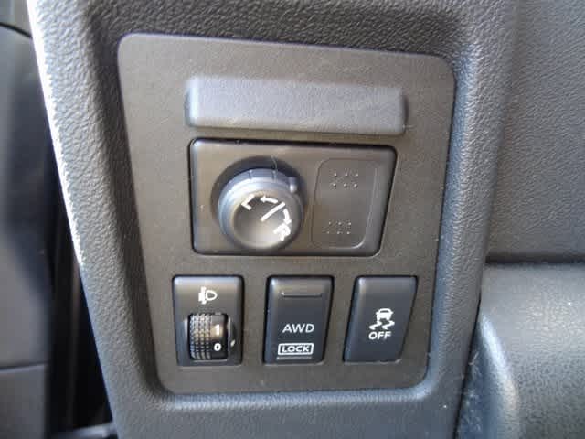 Thumbnail: 2012 Nissan Rogue - 8