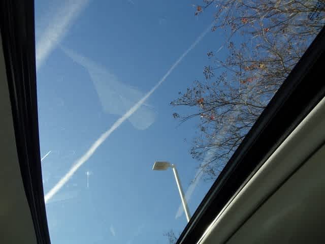 Thumbnail: 2023 Toyota Highlander - 16