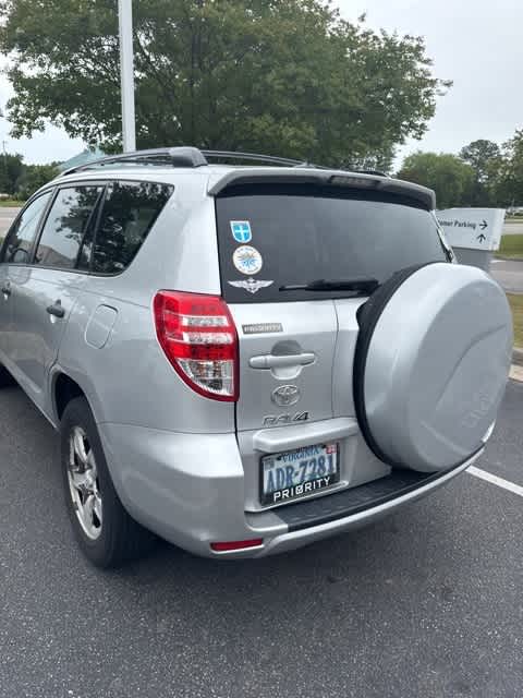 Thumbnail: 2012 Toyota RAV4 - 10