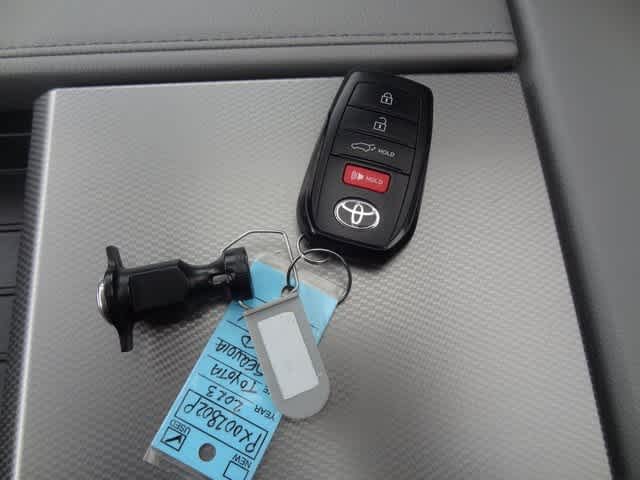 Thumbnail: 2023 Toyota Sequoia - 41