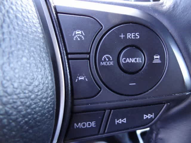 Thumbnail: 2025 Toyota Corolla Cross - 16