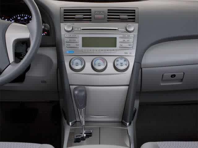 Thumbnail: 2011 Toyota Camry - 8