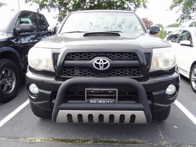 Thumbnail: 2011 Toyota Tacoma - 2