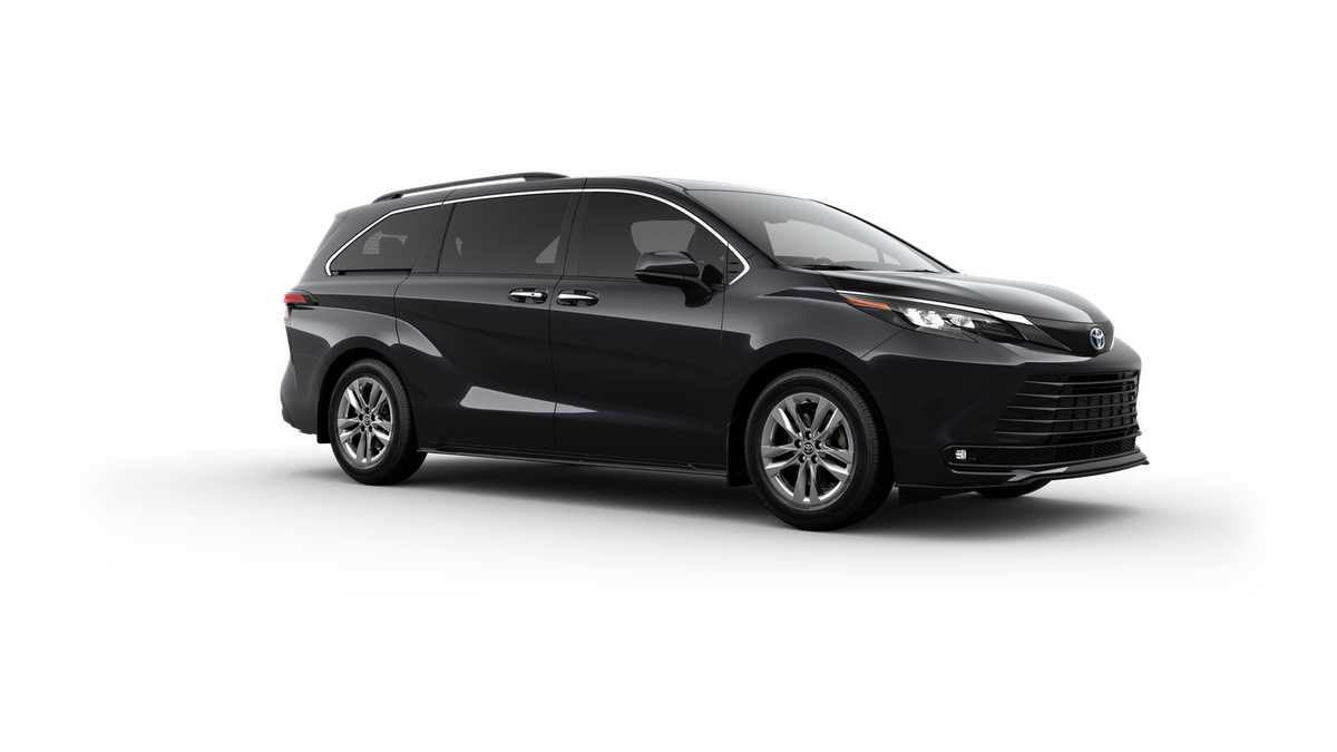 Thumbnail: 2025 Toyota Sienna - 14