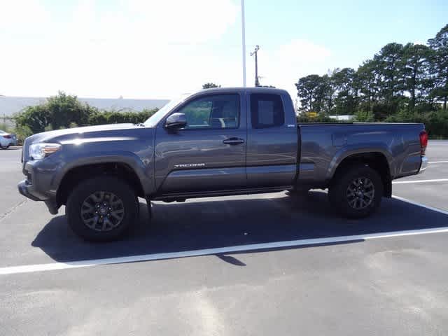 Thumbnail: 2022 Toyota Tacoma - 8