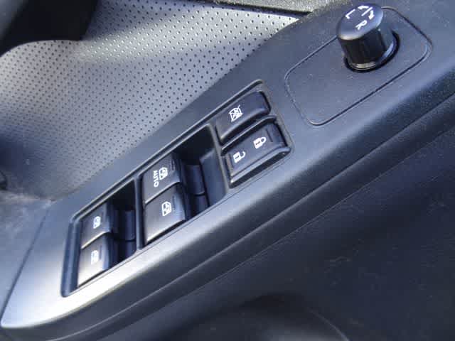 Thumbnail: 2014 Subaru Forester - 11