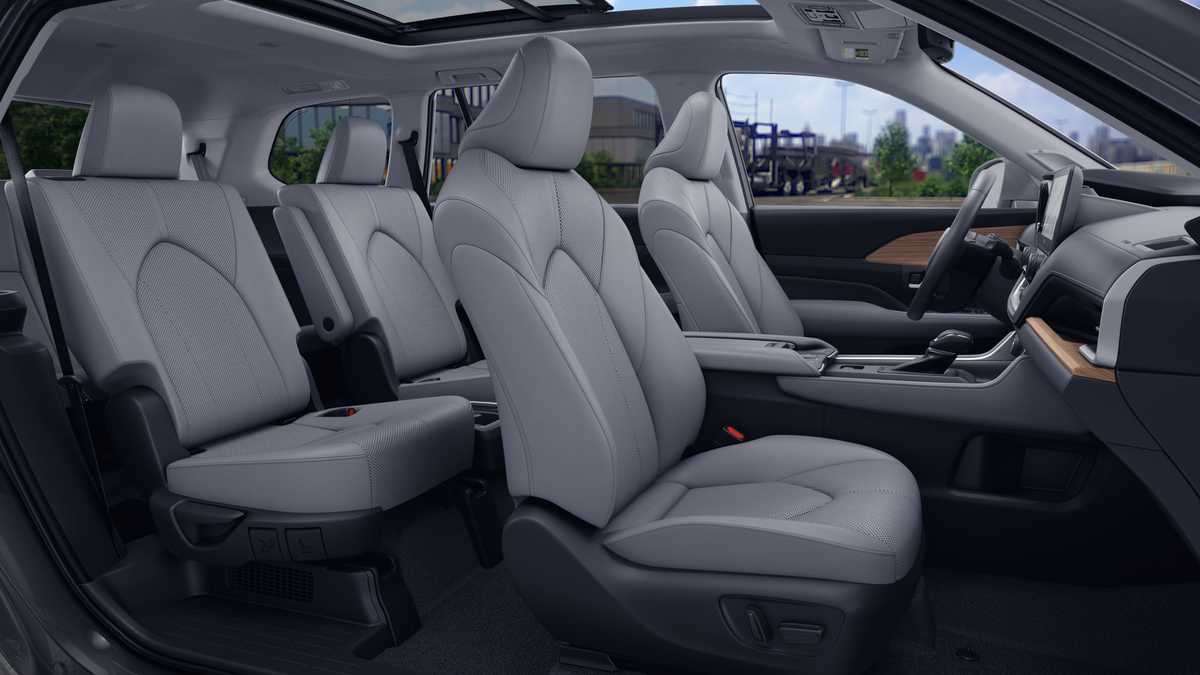 Thumbnail: 2026 Toyota Grand Highlander - 20
