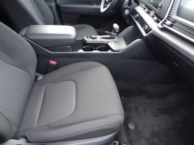 Thumbnail: 2024 Kia Sportage - 22