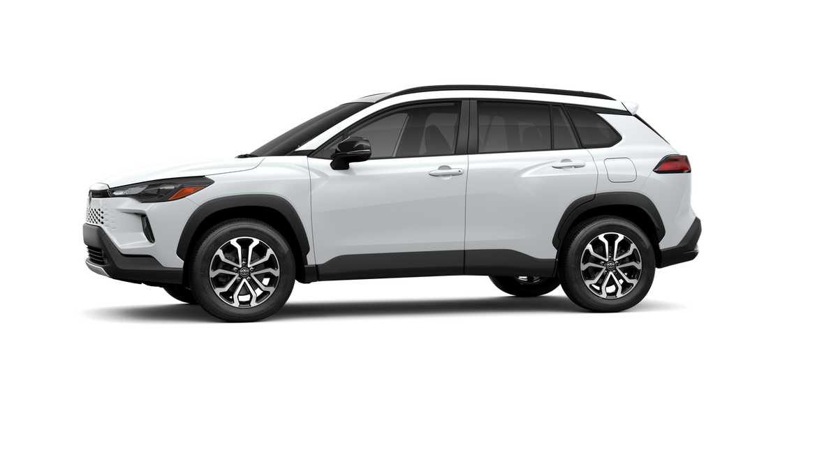 Thumbnail: 2026 Toyota Corolla Cross - 3