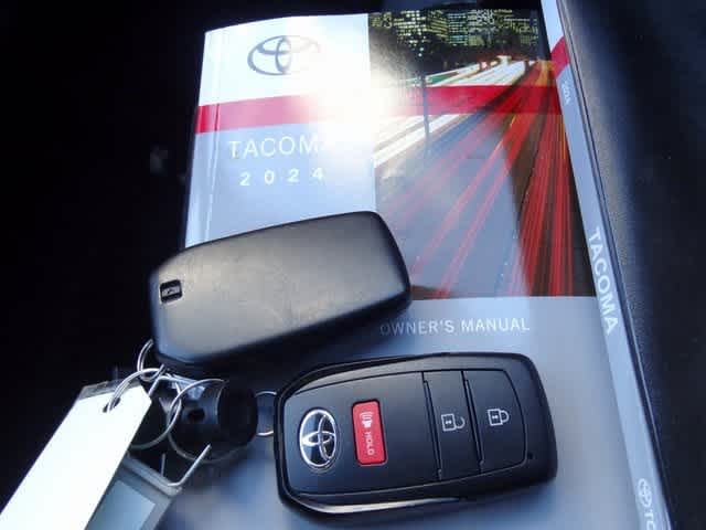Thumbnail: 2024 Toyota Tacoma - 33