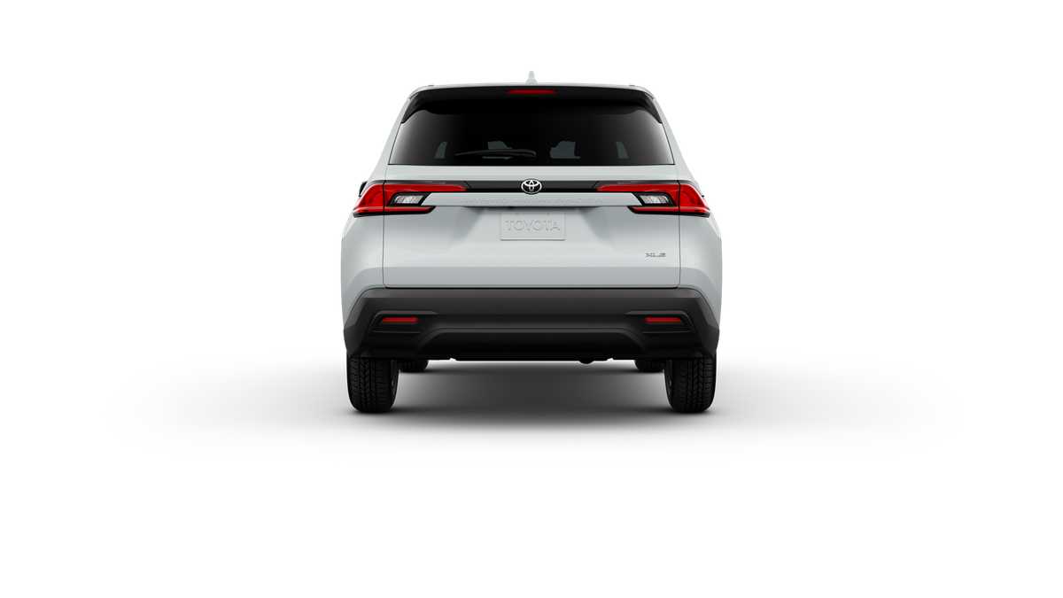 Thumbnail: 2025 Toyota Grand Highlander - 8