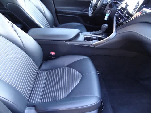 Thumbnail: 2023 Toyota Camry - 12