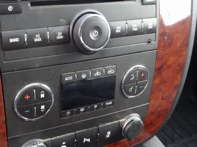 Thumbnail: 2012 Chevrolet Avalanche 1500 - 12