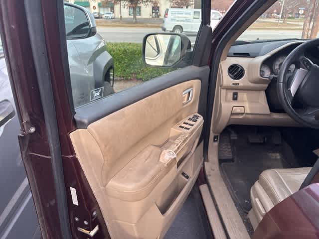 Thumbnail: 2011 Honda Pilot - 3