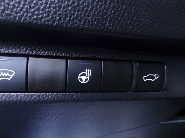 Thumbnail: 2025 Toyota RAV4 - 12