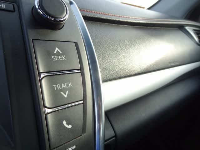 Thumbnail: 2015 Toyota Camry - 14