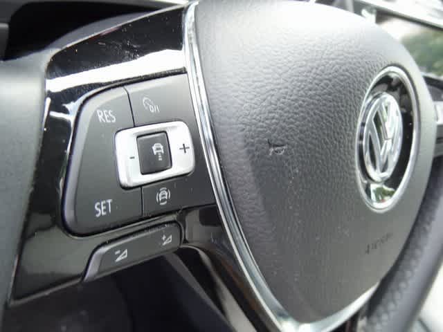 Thumbnail: 2020 Volkswagen Tiguan - 13