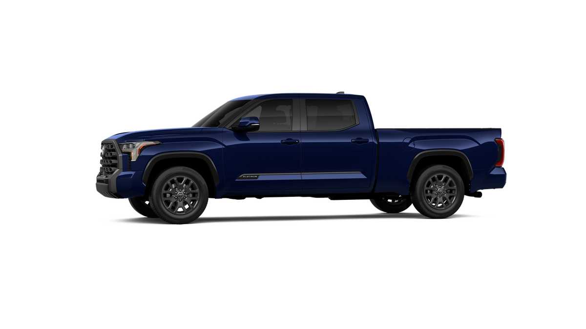Thumbnail: 2025 Toyota Tundra - 3