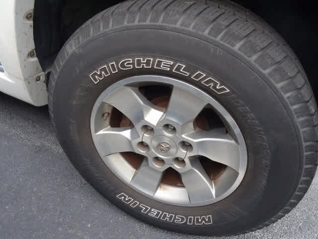 Thumbnail: 2013 Toyota 4Runner - 26