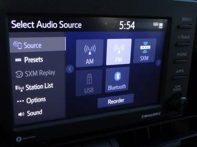 Thumbnail: 2022 Toyota RAV4 - 21