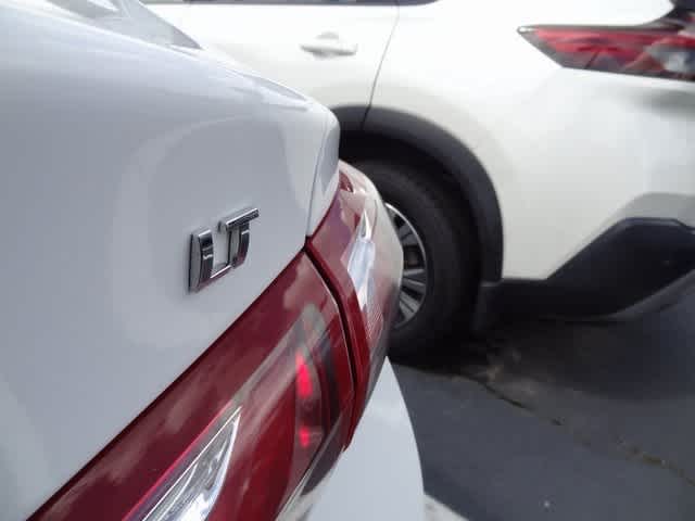2022 Chevrolet Malibu LT 7