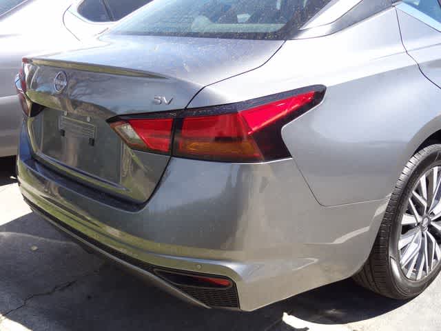 Thumbnail: 2023 Nissan Altima - 21