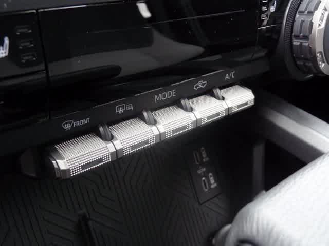 Thumbnail: 2025 Toyota Tacoma - 17