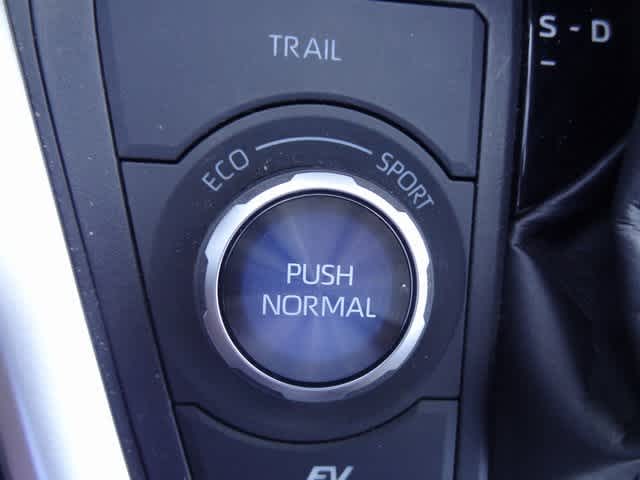 Thumbnail: 2024 Toyota RAV4 - 38