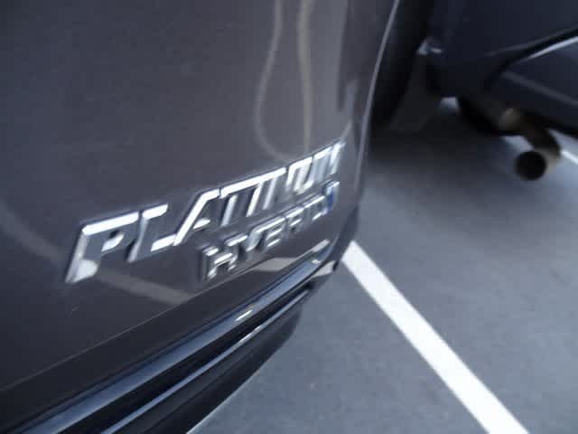 Thumbnail: 2023 Toyota Sienna - 5