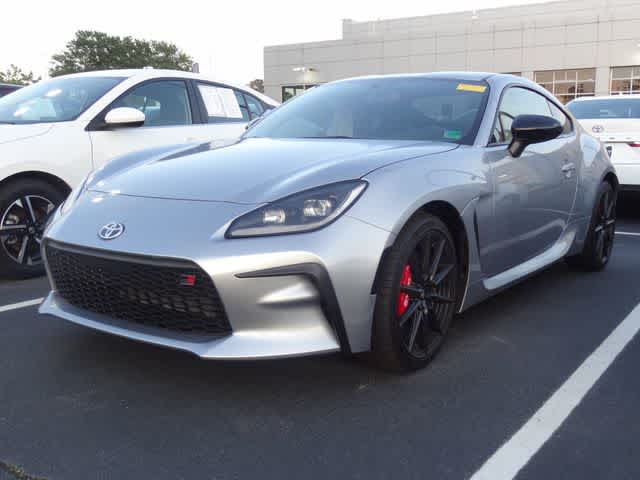 Thumbnail: 2025 Toyota GR86 - 1