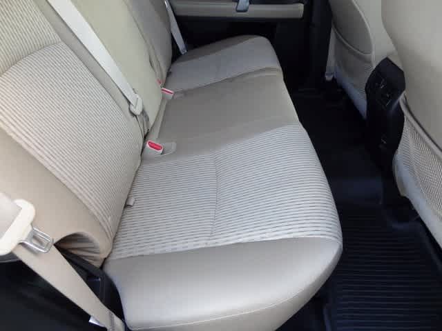 Thumbnail: 2019 Toyota 4Runner - 10