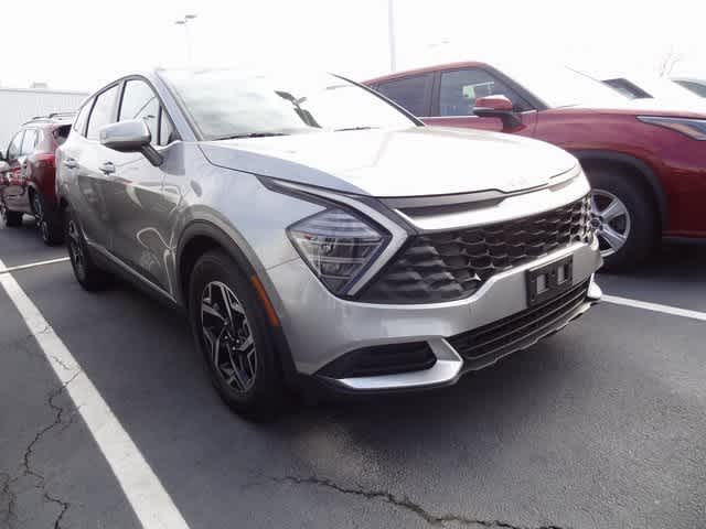 Thumbnail: 2024 Kia Sportage - 3